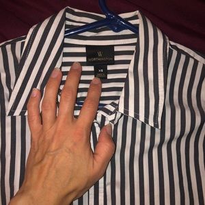 Ladies Worthington dress shirt